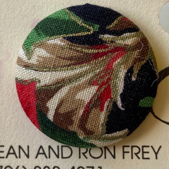 Vintage Artisan Floral Fabric Pierced Earrings - Picture 4 of 8